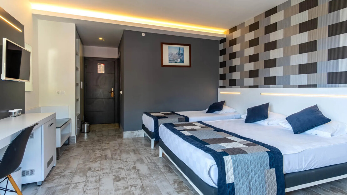 White City Beach Hotel - Adults Only